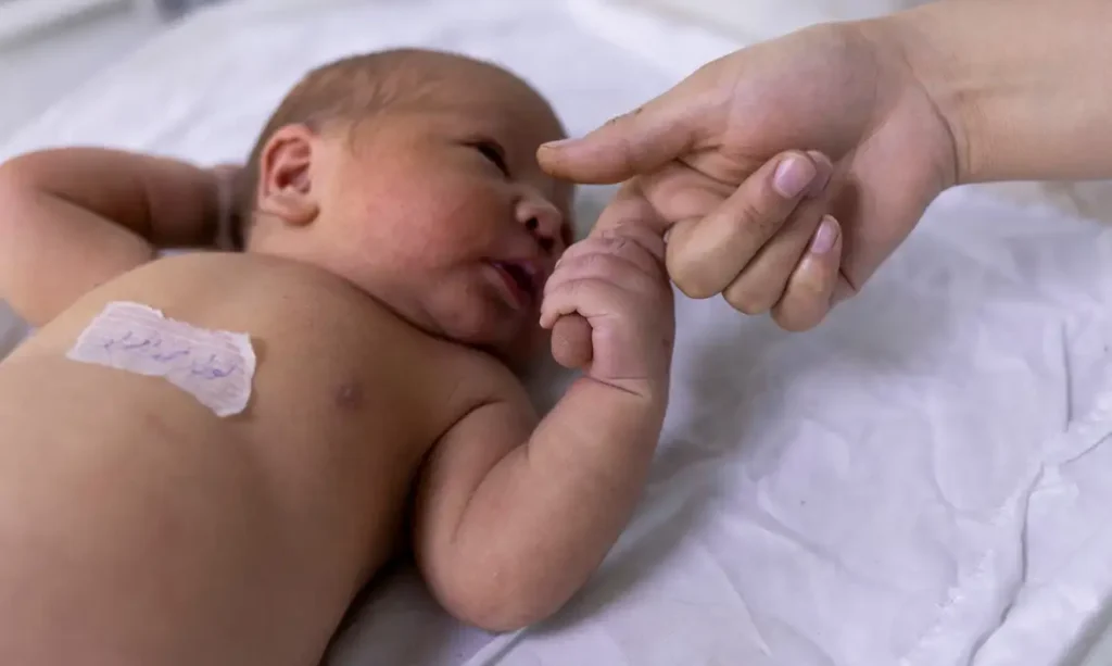 Teste do olhinho deve ser repetido três vezes ao ano até os 3 anos