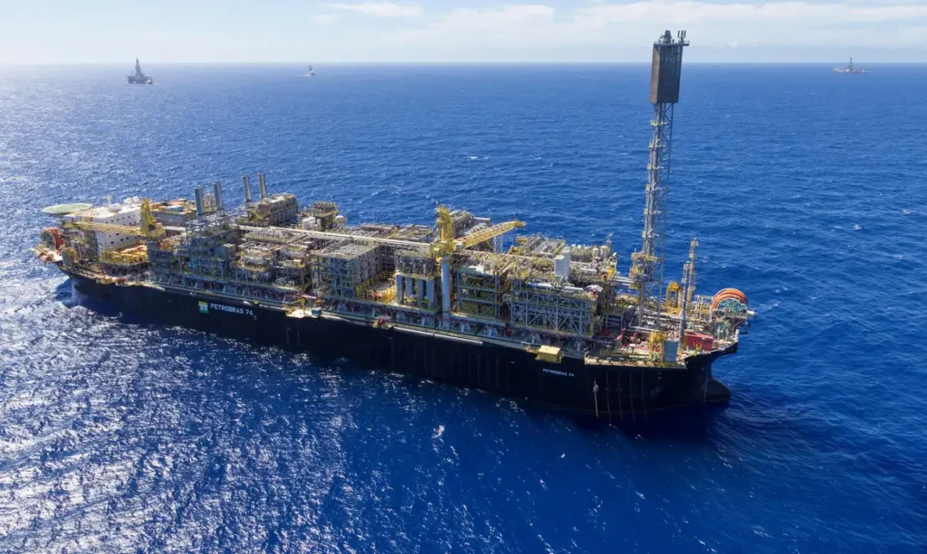 Federação critica lei que desobriga Petrobras de operar todo o pré-sal