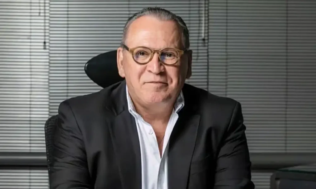 Dono da Ultrafarma e diretor da Fast Shop são soltos em São Paulo