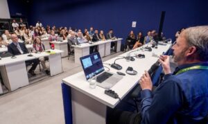 Atlas lançado na COP15 mostra rotas migratórias de aves vulneráveis