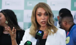 Ministério das Comunicações investiga Ratinho por discurso transfóbico