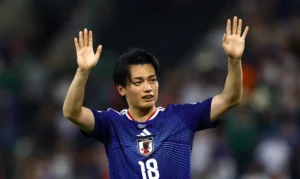 Japão goleia a Tunísia e acirra briga pela liderança do grupo F: 4 a 0