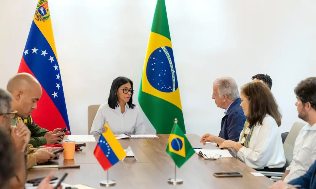“Ajuda brasileira não será episódica”, diz Múcio em visita à Venezuela
