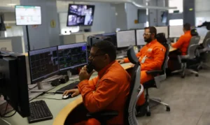 Com emprego aquecido, subutilização é a menor da história; entenda