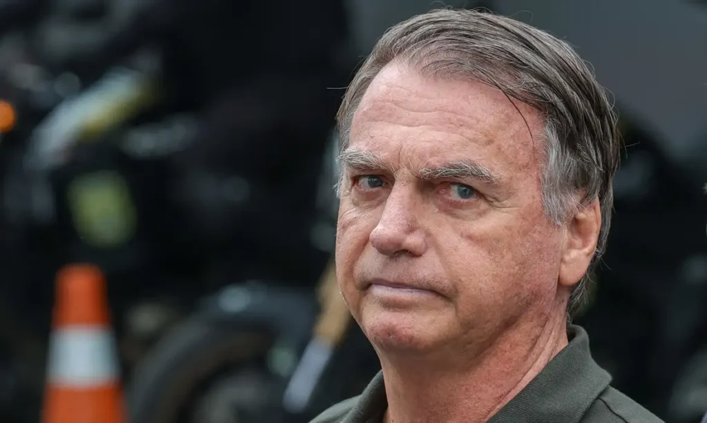 PGR defende que Bolsonaro seja mantido em prisão domiciliar