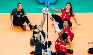 Invictas, seleções do Brasil jogam oitavas do Mundial de vôlei sentado