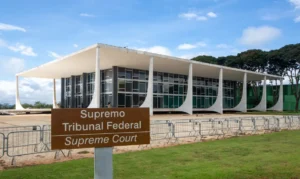 STF suspende julgamento de lei que proíbe jogos de azar