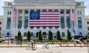 Dívida dos EUA ultrapassa US$ 40 trilhões após governos Trump e Biden
