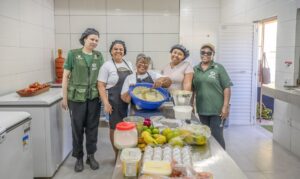 Peixe antes desprezado melhora renda de mulheres da pesca no Rio