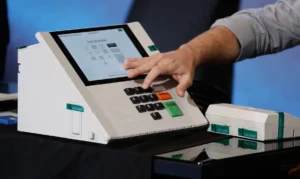 Totalização dos votos é aberta, auditável e segura, diz TSE