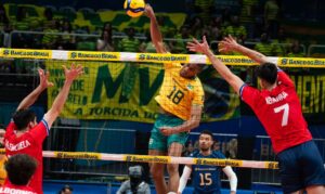 Brasil vence Chile na estreia pelo Sul-Americano de vôlei masculino
