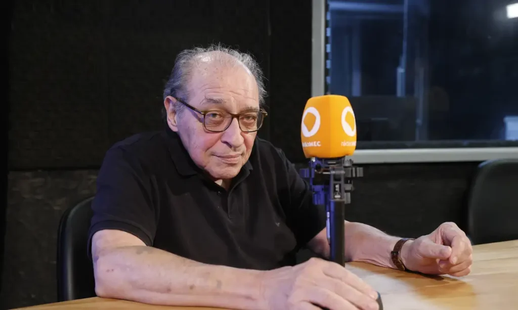 Rádio MEC estreia série Eu Gosto de Música, apresentada por Ruy Castro