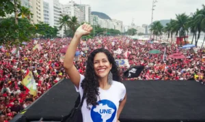 Estudantes retomam protagonismo em momento decisivo no país, diz UNE
