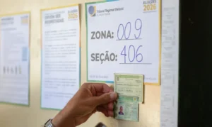 Advogado vê sabotagem à democracia em falta de transporte de eleitores